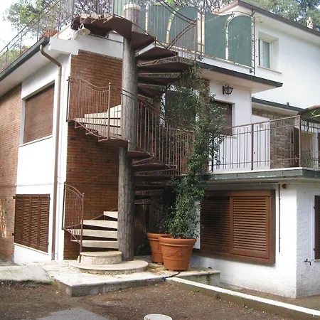 Luxurious In Tuscany Near The Marina di Castagneto Carducci